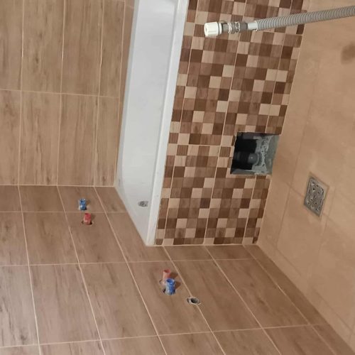 1024D7CF-BF3C-4360-BC43-89F0C1498521